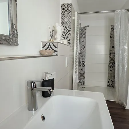 Kirch24 - In Apartment *